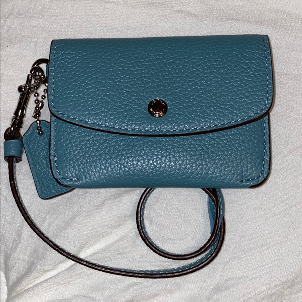 COACH CARD HANGTAG ACCESSORY